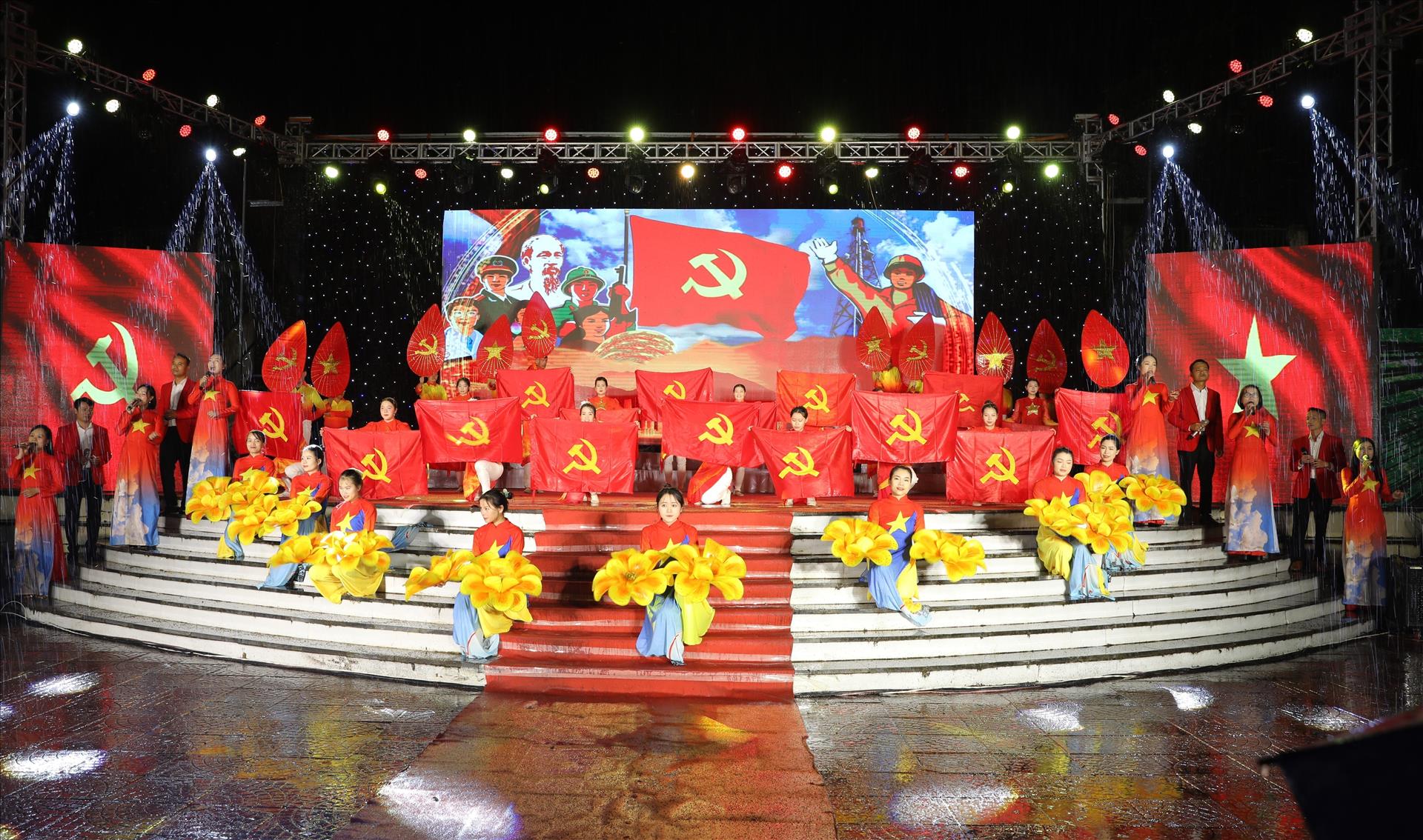 Festival "Nghiêng say mùa thu"