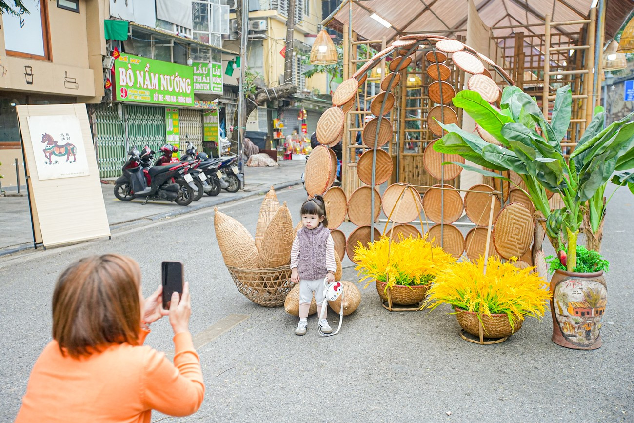 Chợ hoa Hàng Lược