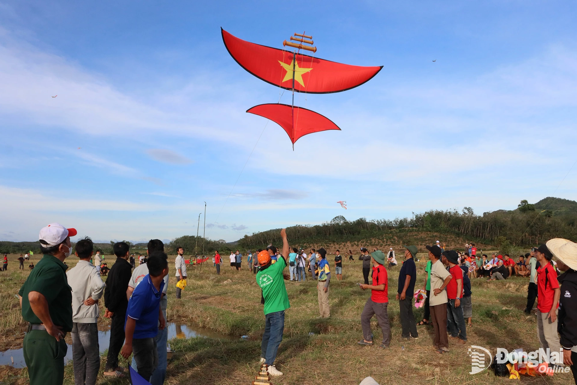 Lễ hội Diều sáo nghệ thuật và Ẩm thực đồng quê