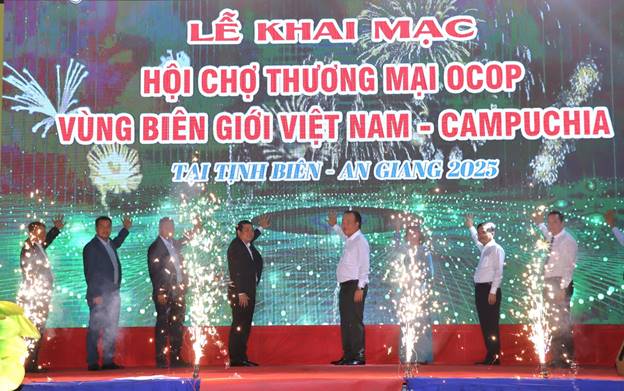 Hội chợ Thương mại OCOP vùng biên giới Việt Nam – Campuchia