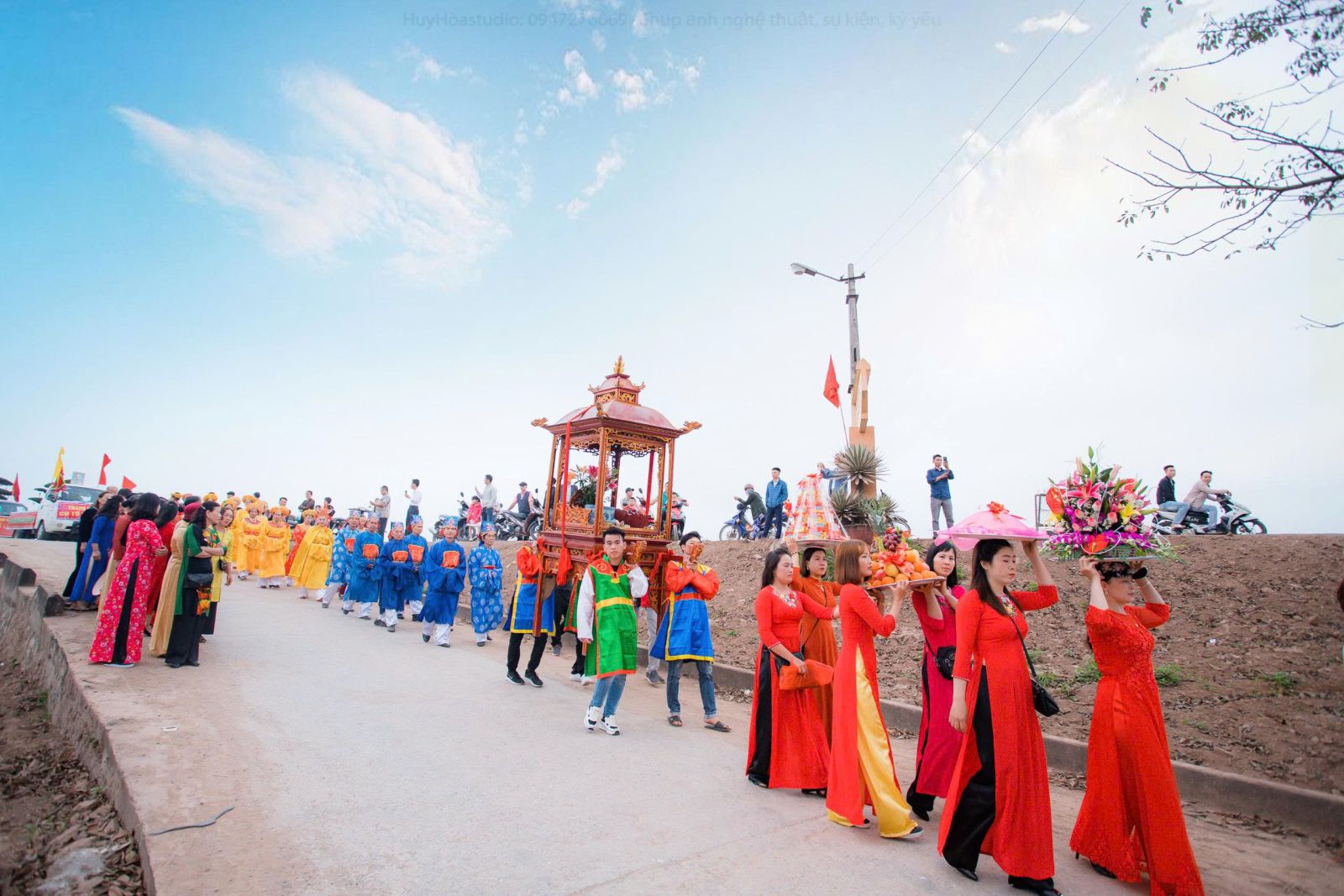 Lễ hội hoa cây cảnh Vị Khê