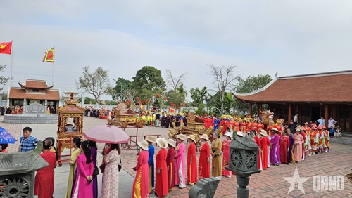 Lễ hội đền thờ Triệu Việt Vương