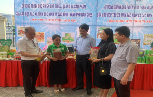 Hội chợ phiên Hợp tác xã năm 2025