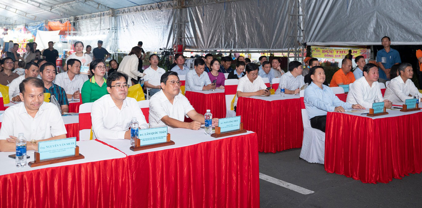 Hội chợ nông nghiệp - nông sản xanh vùng đồng bằng sông Cửu Long năm 2025