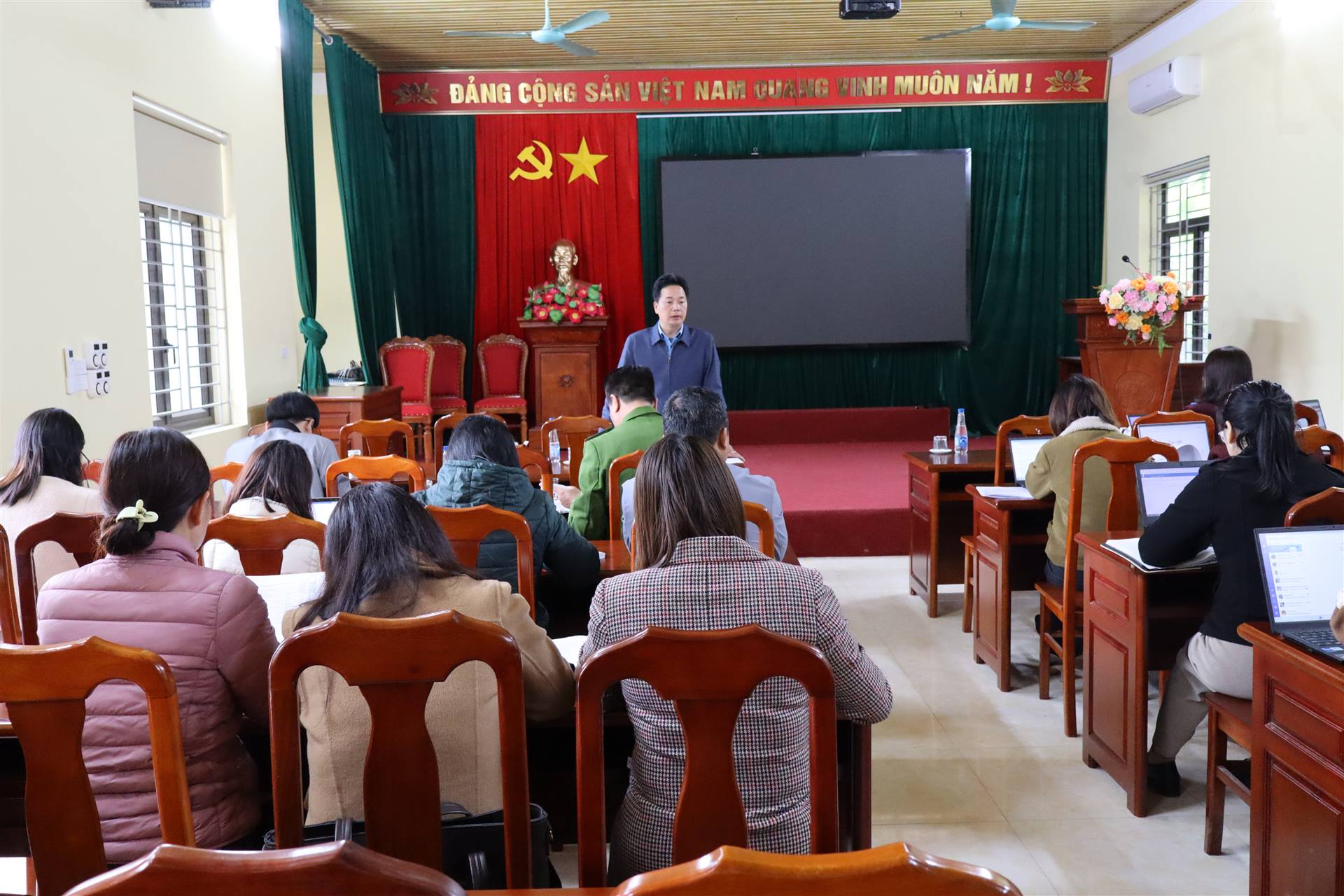 Lễ hội Lồng Tồng Hà Vị