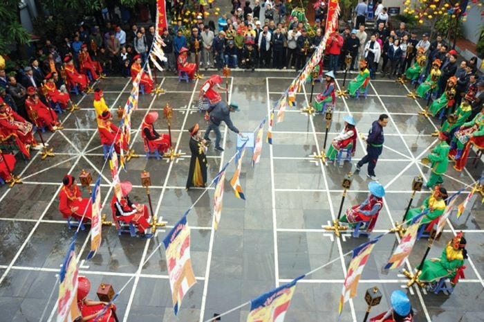 Lễ hội trình diễn và thi đấu “Cờ người - Nét đẹp văn hóa truyền thống Việt”