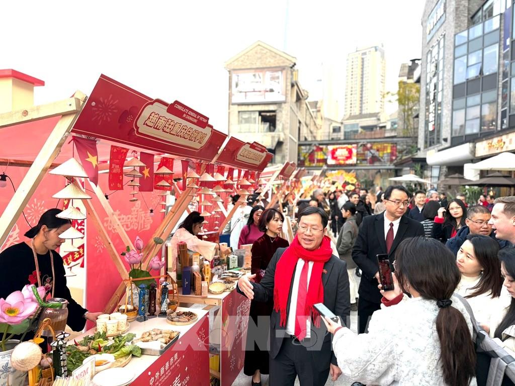 Hội chợ quốc tế mùa Xuân lần thứ nhất