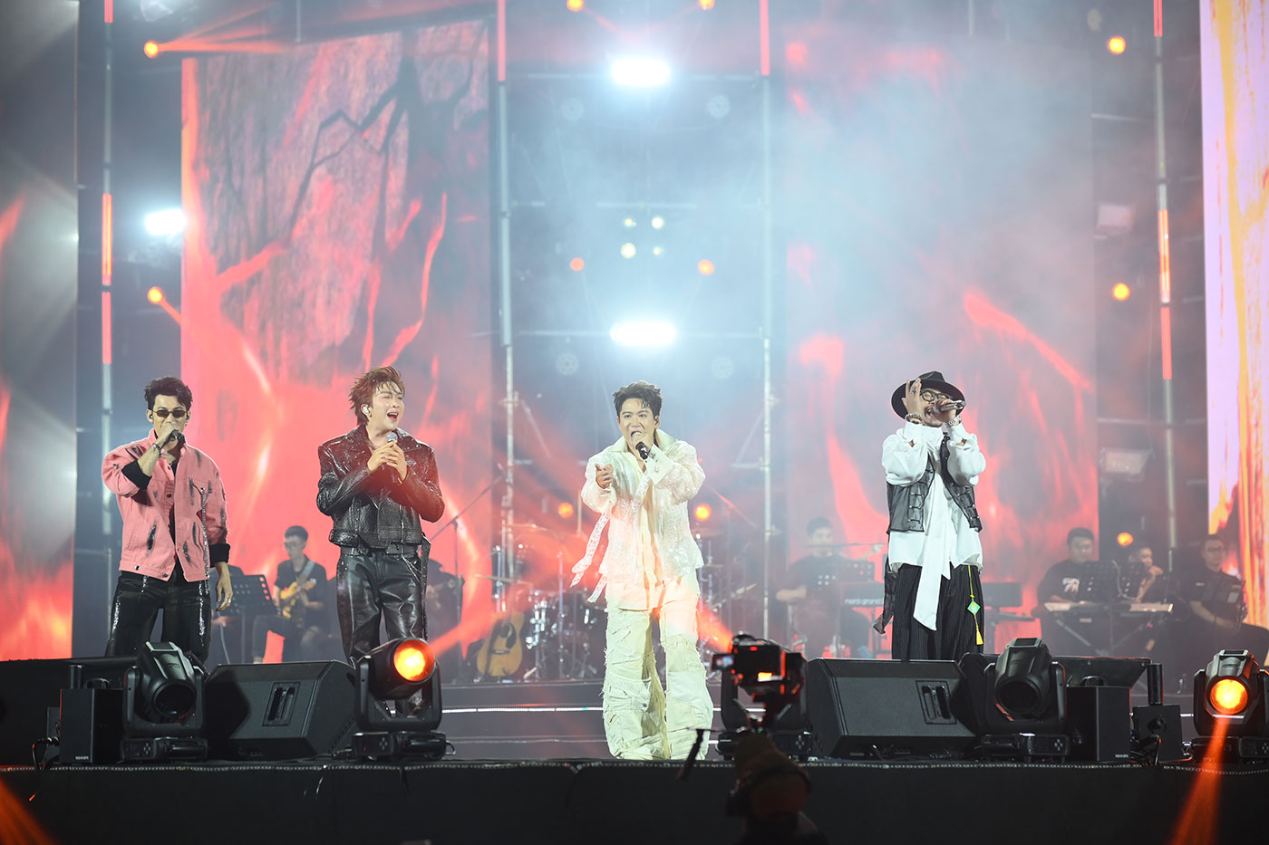 Mini concert Unstoppable