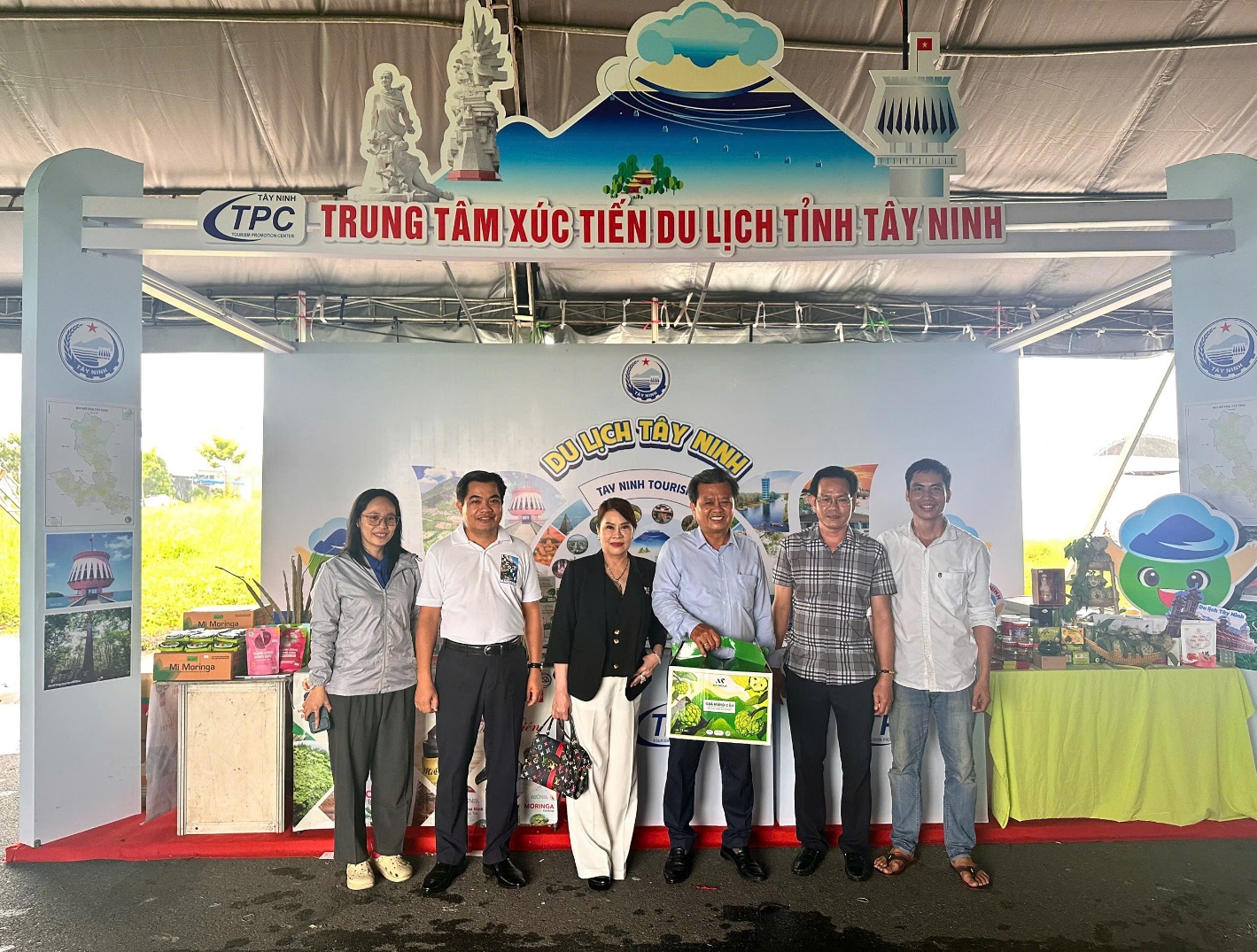 Ngày hội bánh dân gian Nam bộ - An Giang kết hợp hội chợ xúc tiến du lịch thương mại – sản phẩm OCOP lần thứ II năm 2025