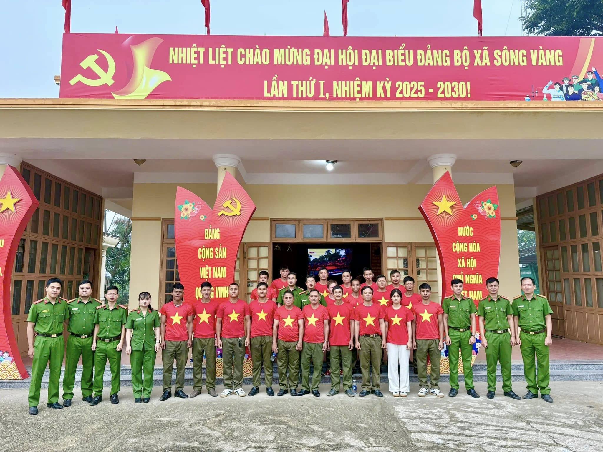 Chương trình đi bộ “Cùng Việt Nam tiến bước”