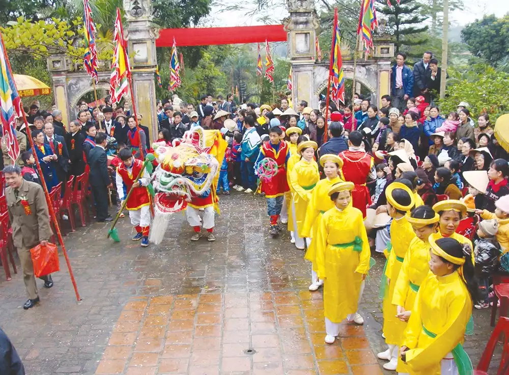 Lễ hội cướp bông, ném chài