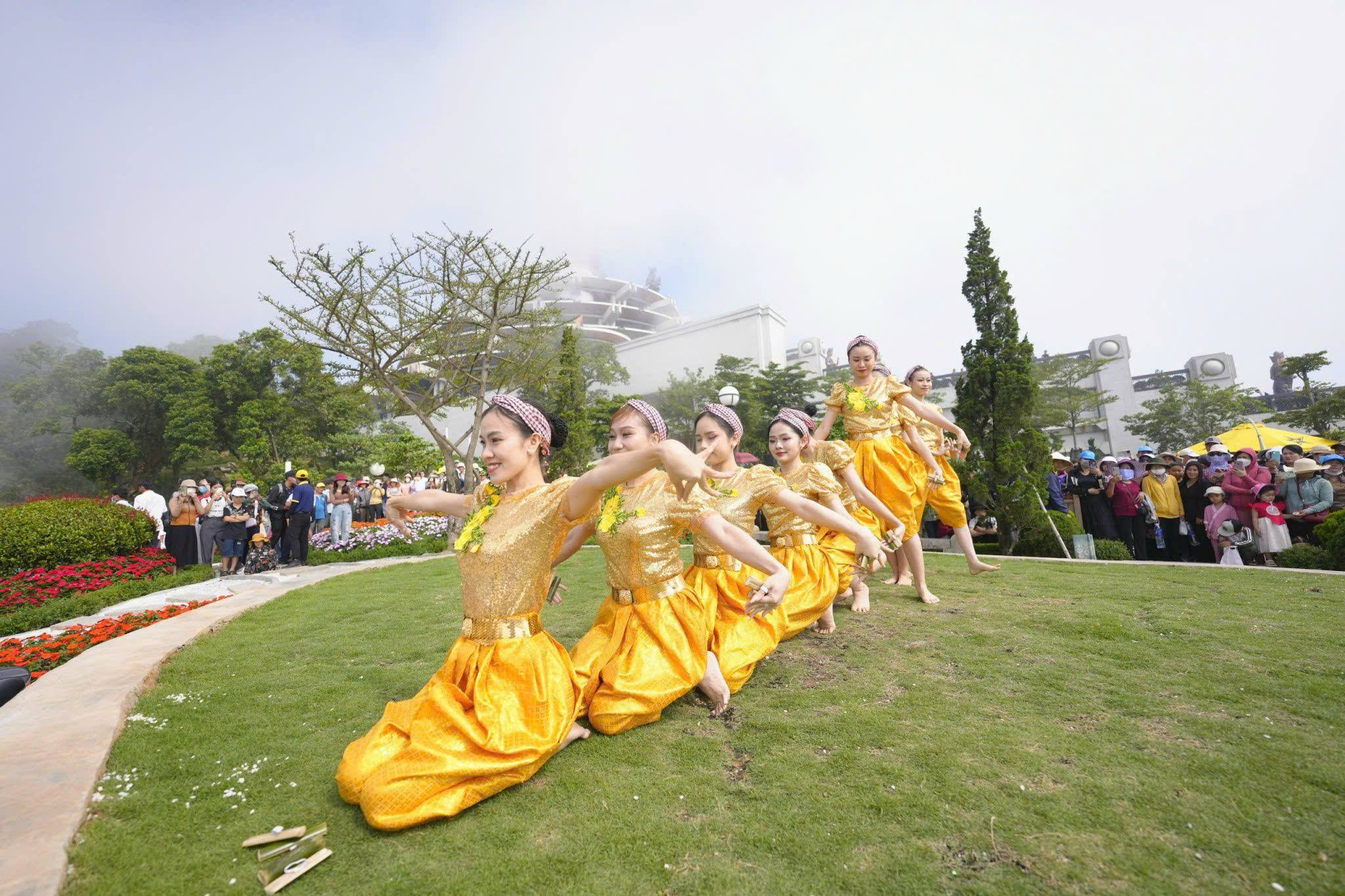 Hội xuân Núi Bà Đen năm Bính Ngọ 2026