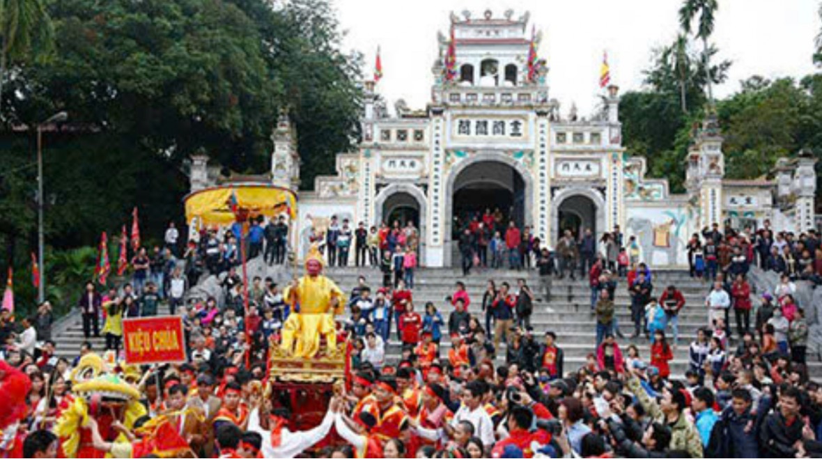 Lễ hội Đền Sái