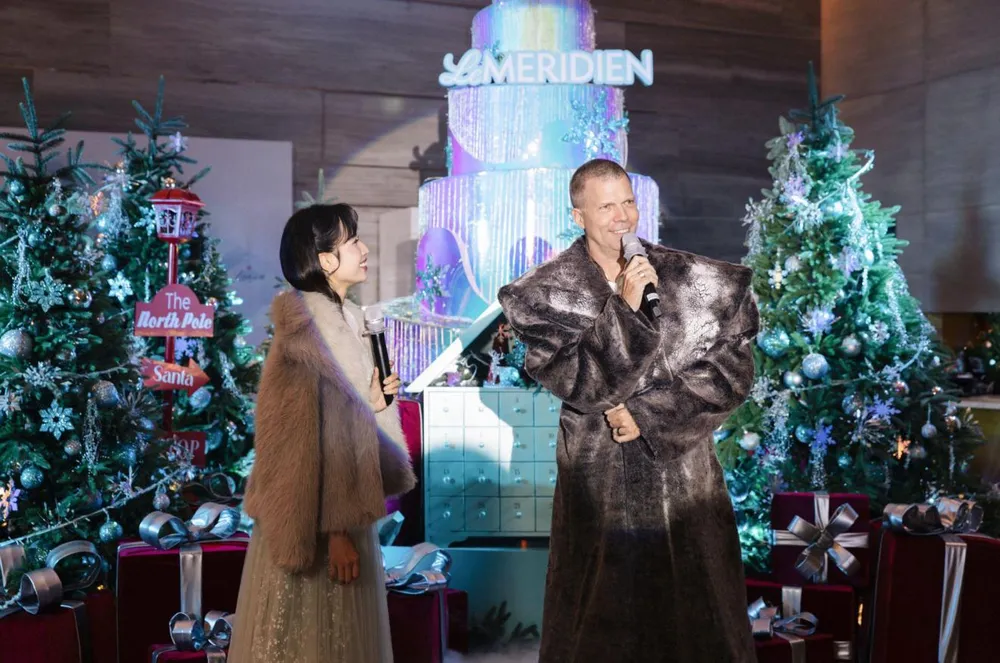 Mùa lễ hội Festive Arctic Adventure