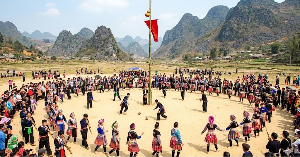 Lễ hội Gầu Tào dân tộc Mông xã Pà Cò