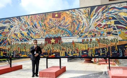 Triển lãm “Sắc màu truyền thống”