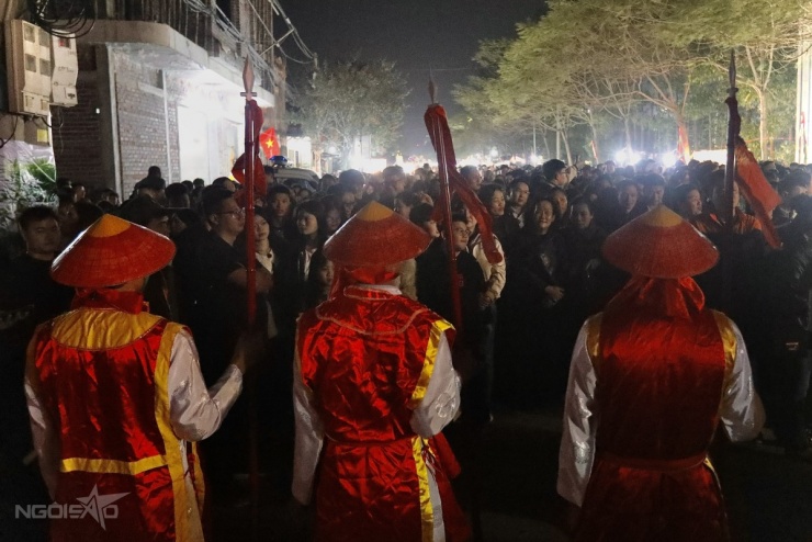 Phiên chợ Âm Dương